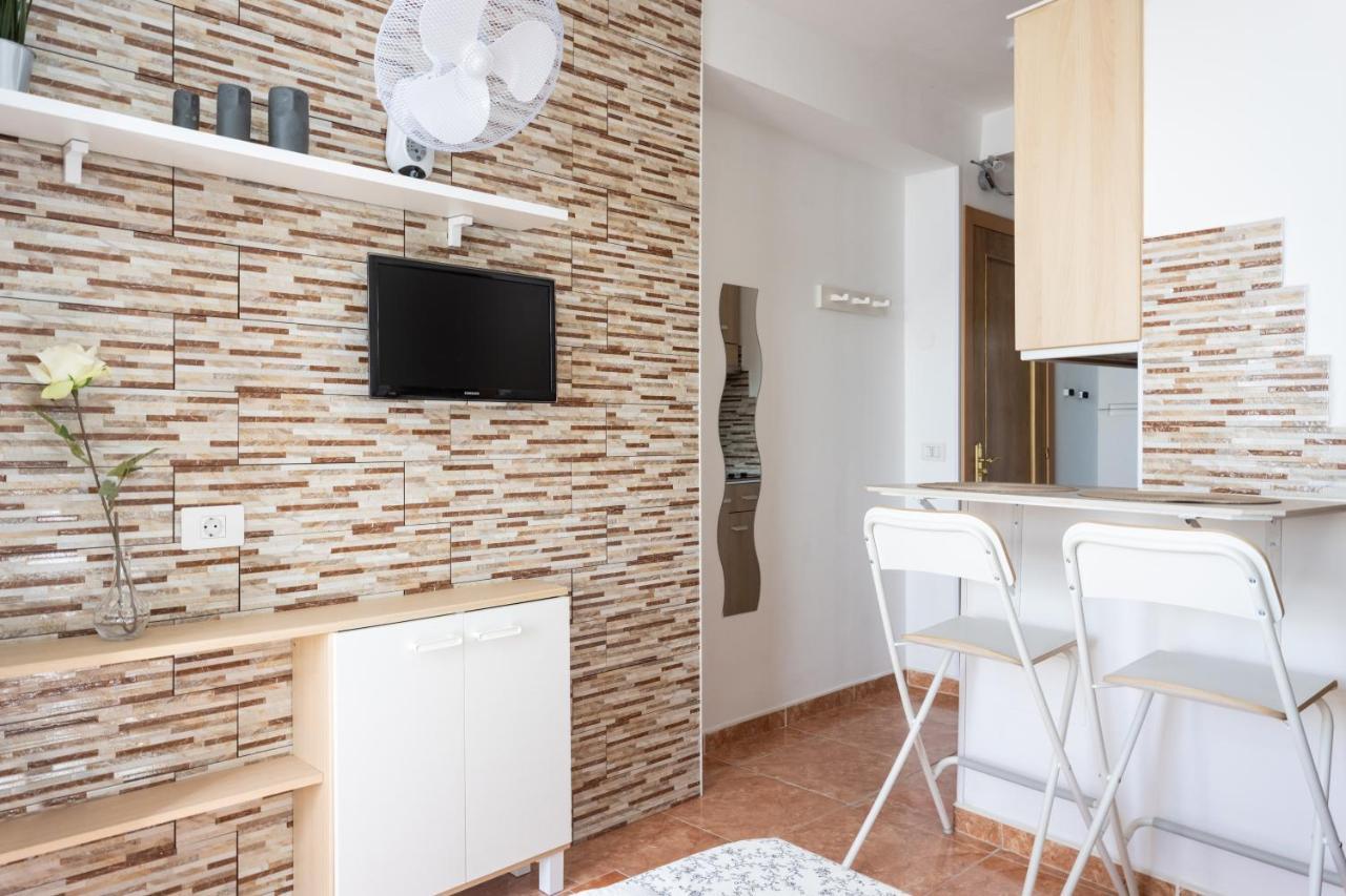 Apartamentos Ohana - Edificio Tonillo Лос Кристианос Экстерьер фото