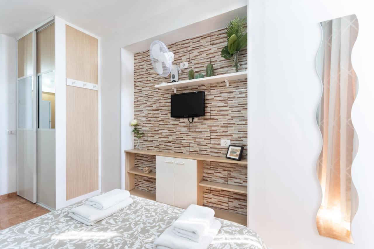 Apartamentos Ohana - Edificio Tonillo Лос Кристианос Экстерьер фото